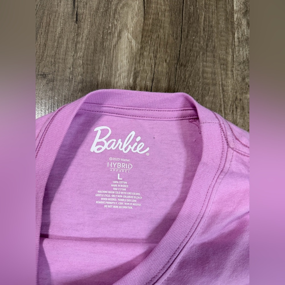 Barbie Pink‎ T-Shirt - Picture 4 of 7